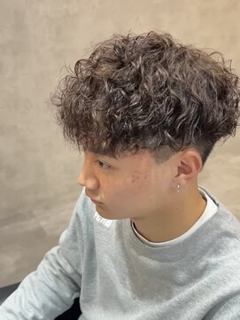 ブリーチ 名古屋大須店(BLEACHi) スペインカール