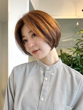 サン 白金台(SUN) 前髪長めのあごライン丸みショートボブ白金台目黒