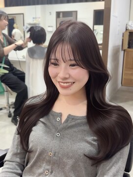 ビュー フクオカ(VIEW FUKUOKA) ラベンダーグレージュ/レイヤーカット/顔周り/髪質改善