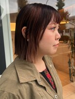 シベルバレー 横浜(sibell) 20代30代切りっぱなしボブタッセルボブ顔周りレイヤーオリーブ