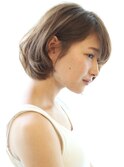 黒髪アッシュ大人可愛いニュアンス耳かけボブ