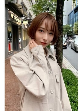 ヌイ 横浜(nui) シースルーバングミニボブ _フリンジウェーブココアブラウン前髪