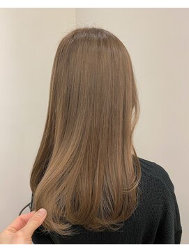 リリアーナ(LILIANA) 【LILIANA】明るめSia beige♪