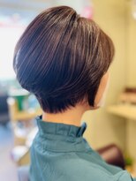 エメールヘア(aimere hair) ふんわり艶々ショート