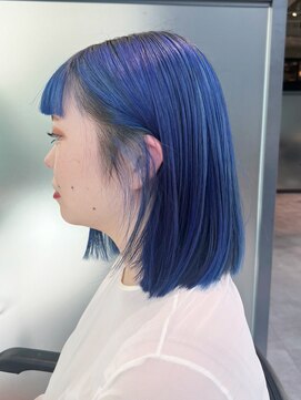 アルバム 銀座(ALBUM GINZA) ブルーボブ_フルバングレッドブラウンハッシュカット_ba479071