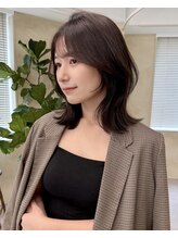 エニウム(ENIUM) 顔まわりレイヤー大人可愛いミディアム