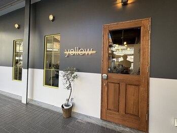 イエロー(yellow)の写真/同じ建物の１階へ移転リニューアル♪再現性が高く大人可愛いスタイルで理想のなりたい姿に★