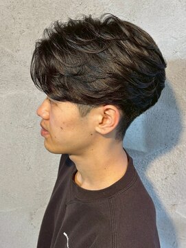 ニアウ 伊勢崎連取店(Niau) フェザーパーマセンターパートニュアンスパーマ