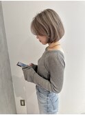 YOKE フレンチボブ顔周りレイヤーミルクティーアッシュベージュ