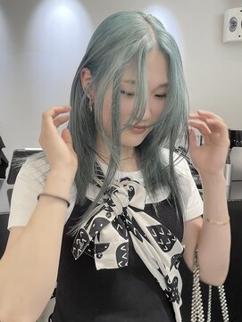 ココ 原宿(KOKO) #大人ガーリー#ダークアッシュ#ミディアムレイヤーカット