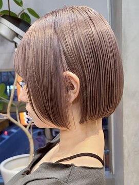 エリマ 武蔵小杉(elima) 武蔵小杉イルミナカラーレイヤーボブウルフショートヘアベージュ