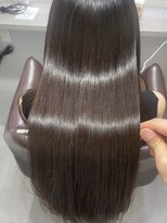 ライア 下北沢(laia)&nbsp;サラサラロングヘア【髪質改善 下北沢 トリートメント】