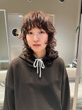 エノウ(enow)&nbsp;ウルフ」レイヤー×ニュアンスパーマ　enow赤坂