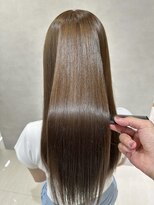 アース オーセンティック 越谷レイクタウン店(EARTH Authentic)&nbsp;染める度に艶々☆髪質改善カラー
