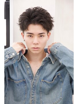 ルーシー 福岡大名店(LUCEY) アップバングピンパーマツイストパーマ
