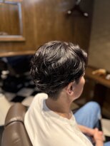 ザ バーバー 虎ノ門ステーションタワー(THE BARBER)&nbsp;センターパート　ニュアンスパーマ