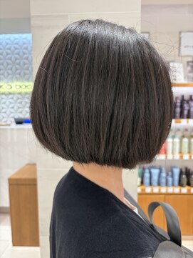 ピークアブー アヴェダ ギンザシックス(PEEK-A-BOO AVEDA GINZASIX) コンパクトボブ