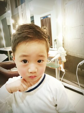 フラッグ ヘアー 天神西通り店(Flag HAIR) 少年のカット!少しツーブロックです☆