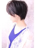 福山市　ショートヘア＋耳かけ＋斜めバングならＣａａｒｙでしょ