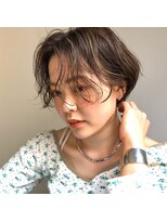 シロ(ciLo)&nbsp;エアリーウェーブ、ショートボブ♪