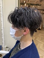 エル(EL by green)&nbsp;【MITSU】ハイウェイト前下がりマッシュ×スパイラルパーマ