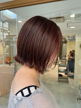 ウニ(uni) こっくりブラウン×外ハネ