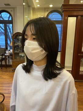 ルクール(Le Coeur) 顔まわりレイヤーカット【眞部】