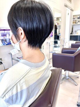 クール ヘアー ギャラリー 神明町店(COOL Hair gallery) 首元すっきりショートヘア