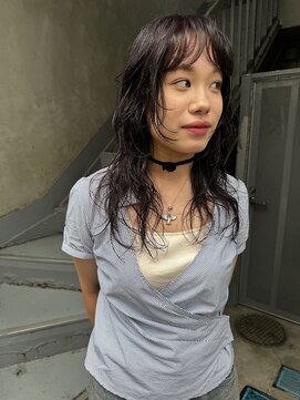 ビビト(bibito) bibito パーマ　ニュアンスパーマ　ゆるふわ　ウルフ　癖毛