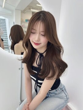 フォンズ(FONS) ショコラカラー/レイヤーカット/顔周りカット/薄め前髪/学割