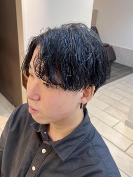 テトラ バイ ネオリーブ 横浜西口店(tetra by neolive) ハイライト ブルー 波巻きパーマ 横浜