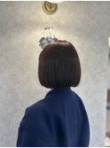 ぱっつん切りっぱなしボブ