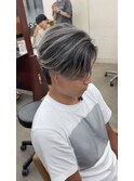 ホワイトシルバーアッシュバレイヤージュ