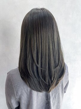 シオン(shion) 顔周りレイヤーロング韓国ヘアオリーブベージュ_ba556431