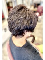 サーティエイト(38)&nbsp;ゆるふわパーマ おしゃれ大人ショート/丸みマッシュショート/