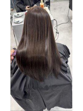 カレント 蕨(THE CURRENT) 川口　レイヤーカット髪質改善酸性縮毛矯正ハイライト20代30代