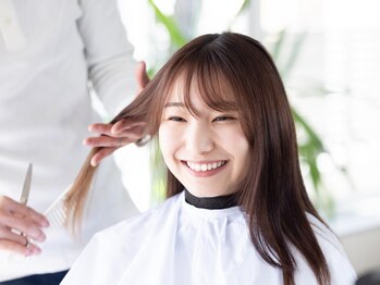 プラスプラス(PLUS＋プラス)の写真/【下総中山駅徒歩30秒/1760円税込み】安く高品質☆カットに特化したベテランスタイリストにお任せください!