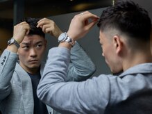 ラヴィザバーバー 理容室(LAVIE the BARBER)の雰囲気（ビジネスマンは清潔感&ツヤ感。あなたに合った整髪料をご提案◎）