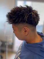アルフレッド 瑞穂店(alfRed)&nbsp;短髪に映えるパイルツイスト 刈り上げで締めたジェットモヒカン
