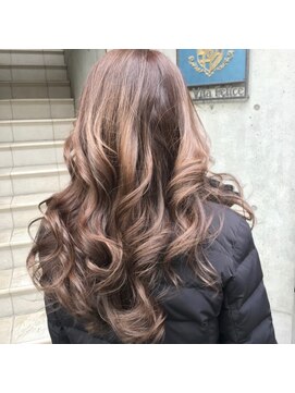 テラスグレース 横浜(TERRACE GRACE) 思わず触れたくなる柔らかな質感の誘惑ロング