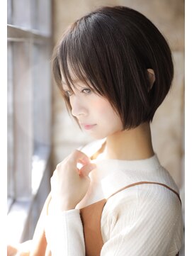 カライング(ing) 30代40代50代◎大人ナチュラルレイヤーショートボブ