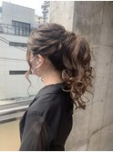 ボリュームアップポニーテール