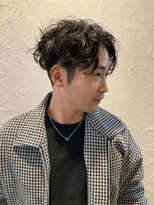 ソレイユ オム シンサカエ(SOLEIL HOMME SHINSAKAE) トレンド♪センターパート×ゆるスパイラルパーマ☆