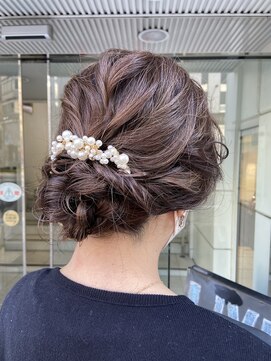 インビテーション(invitation) ヘアセット・ヘアアレンジ・結婚式・成人式・卒業式