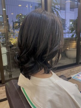 キャラ 池袋本店(CHARA) ボタニカルリペアパーマでゆるふわミディアムヘア【池袋パーマ】