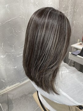 クラシカ(classika) グレージュハイライト