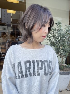 キャトル(Quattro) 派手すぎない大人グラデーションカラー