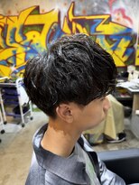 カーニー 上野(kearny)&nbsp;シャドウパーマニュアンスパーマ波巻きスパイラルパーマ