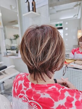 ヘアメイク フォース グラデーションボブ