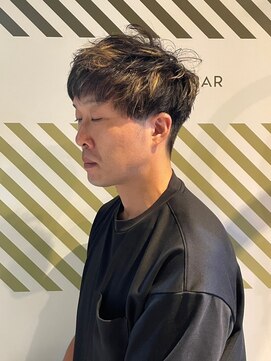 バーバーバー アカバネ(BARBER-BAR AKABANE) 美シルエットショートマッシュ×メッシュカラー#3